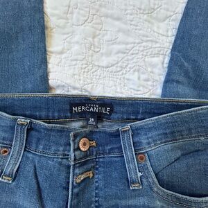JCrew Mercantile jeans. Size 28. EUC. No flaws